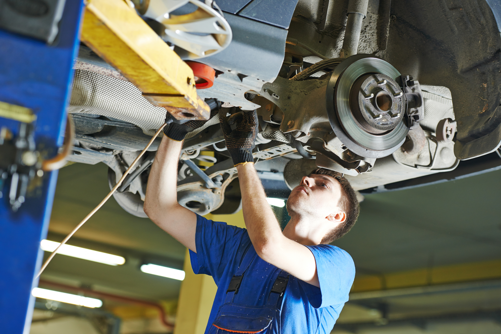 4 Signs Your Vehicle May Be in Need of Suspension Repair - George Wall Ford  Lincoln Blog